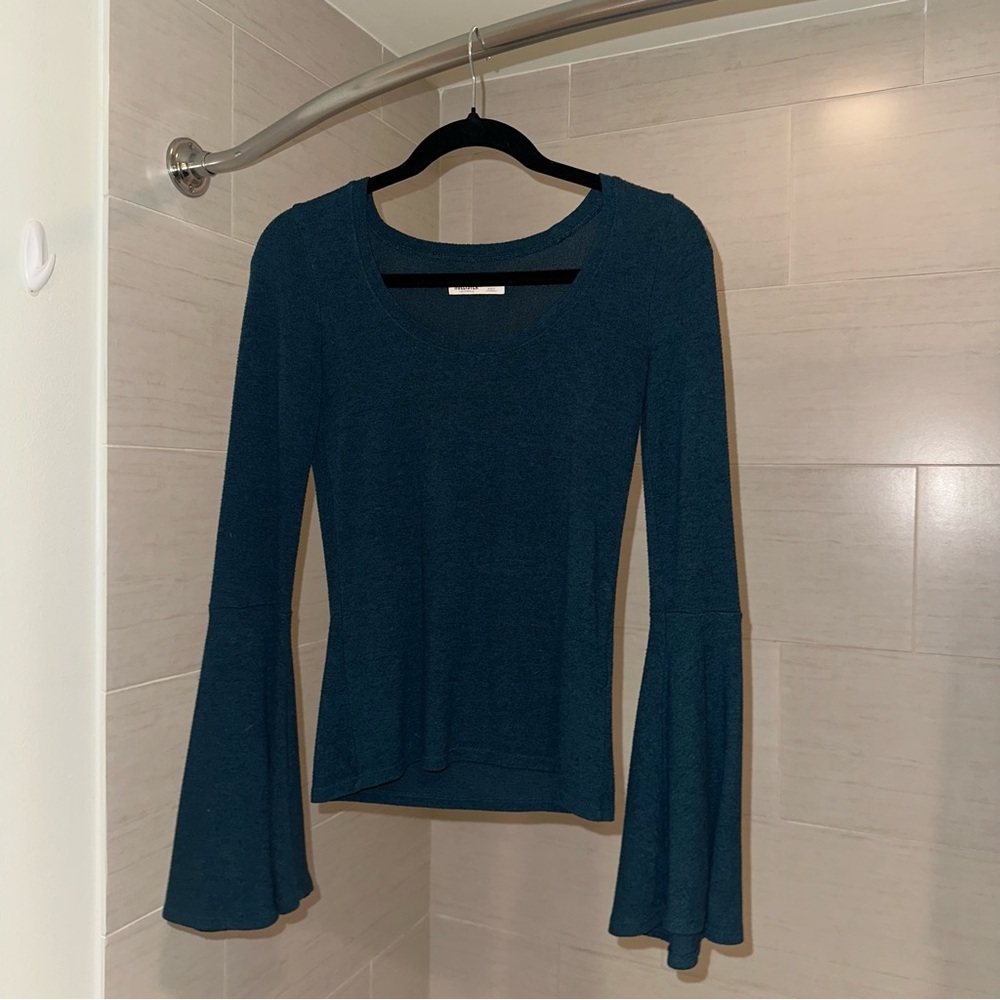 Hollister Blue Fitted Blouse with Scoop Neck and Flared Sleeves